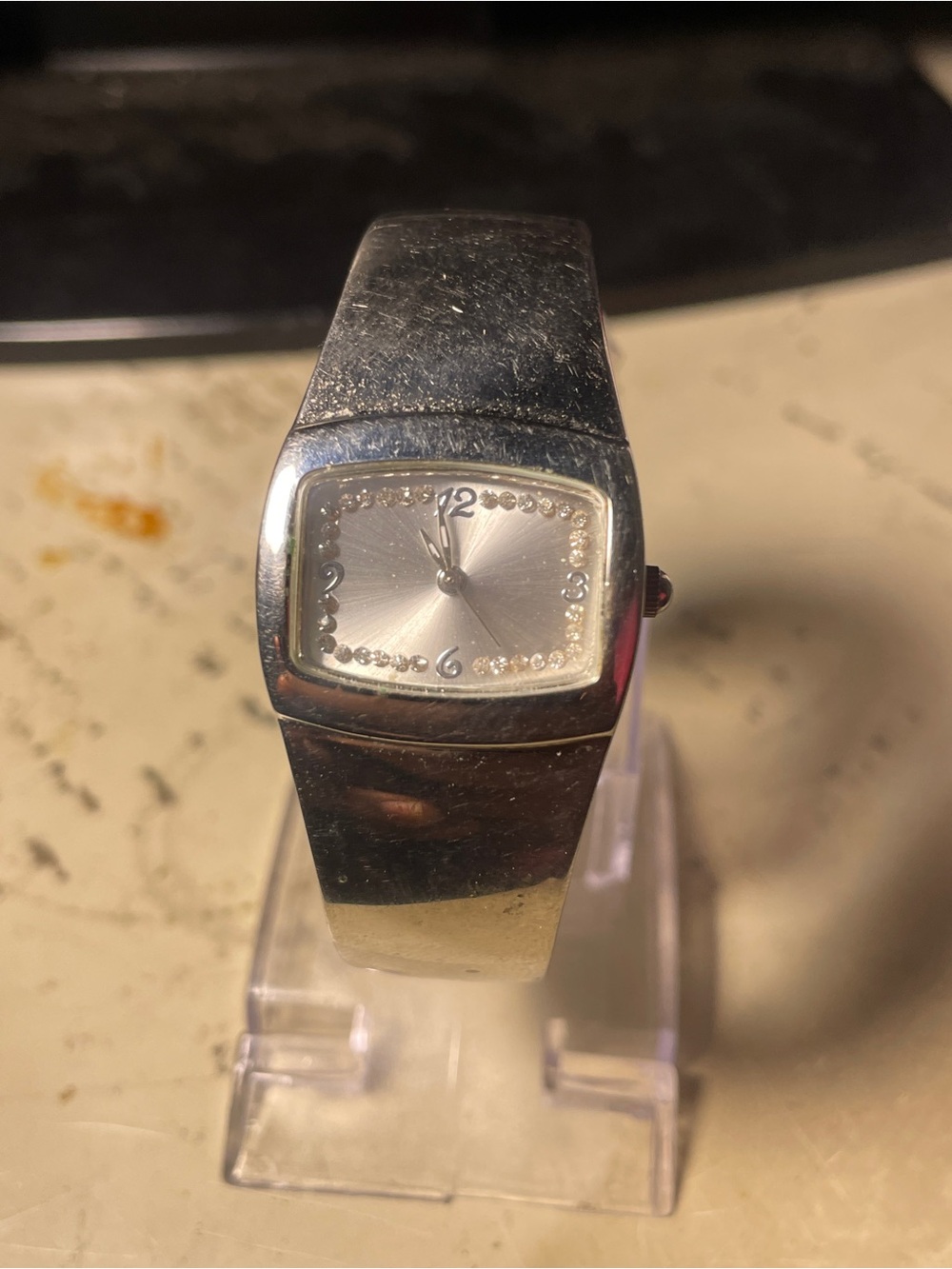 Classic Silver Women's Bangle Smartwatch - Silver Dial
